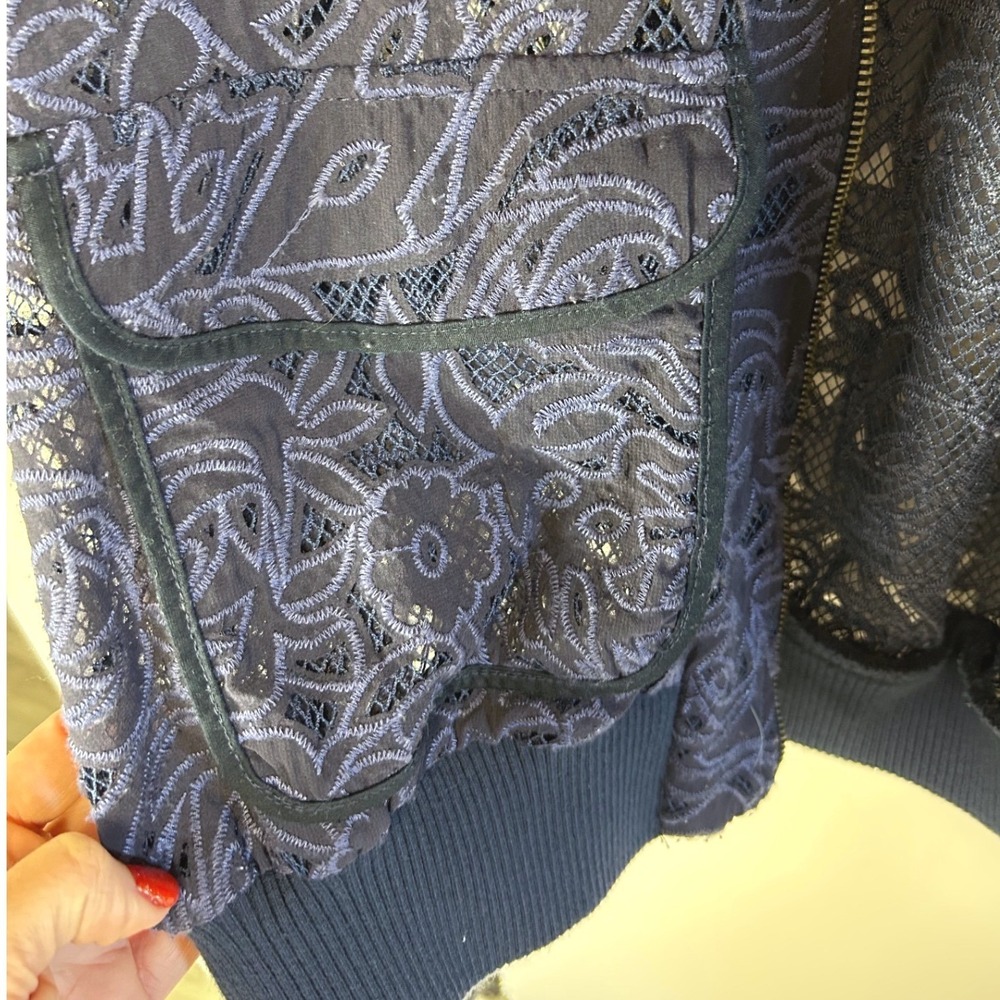 Anthropologie Elevenses Miranda Navy Blue Floral‎ Lace Mesh Bomber Jacket Small - Picture 10 of 10